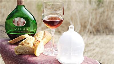 OUTDOOR WINE GLASS by JL Magic - Trick